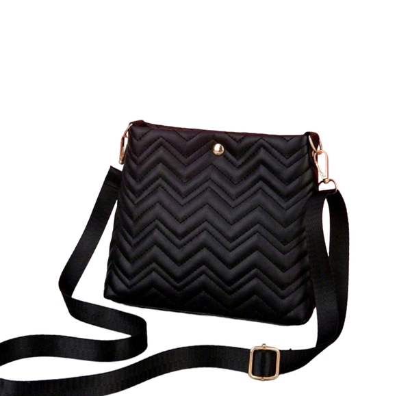 Black Cat Shoulder Bag - Picture 2 of 5